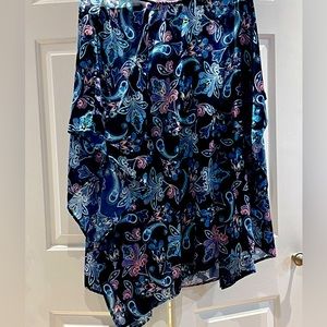 Beach cover up,swimsuit cover in blue paisley design.Very comfortable sun shade